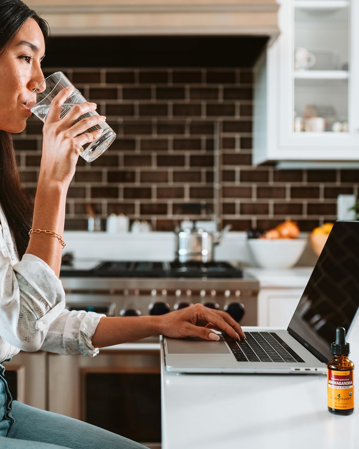 Herb Pharm Organic Ashwagandha Liquid Extract, Alcohol-Free: Mood Support Supplement, Vegan Ashwagandha Root Glycerite, Tasty Non-Bitter Adaptogen Extract for Adults, Non-Gmo, 1 Oz